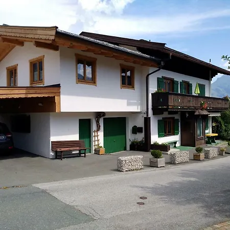 Apartment Haus Treichl Prama
