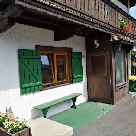 Haus Treichl Apartment *